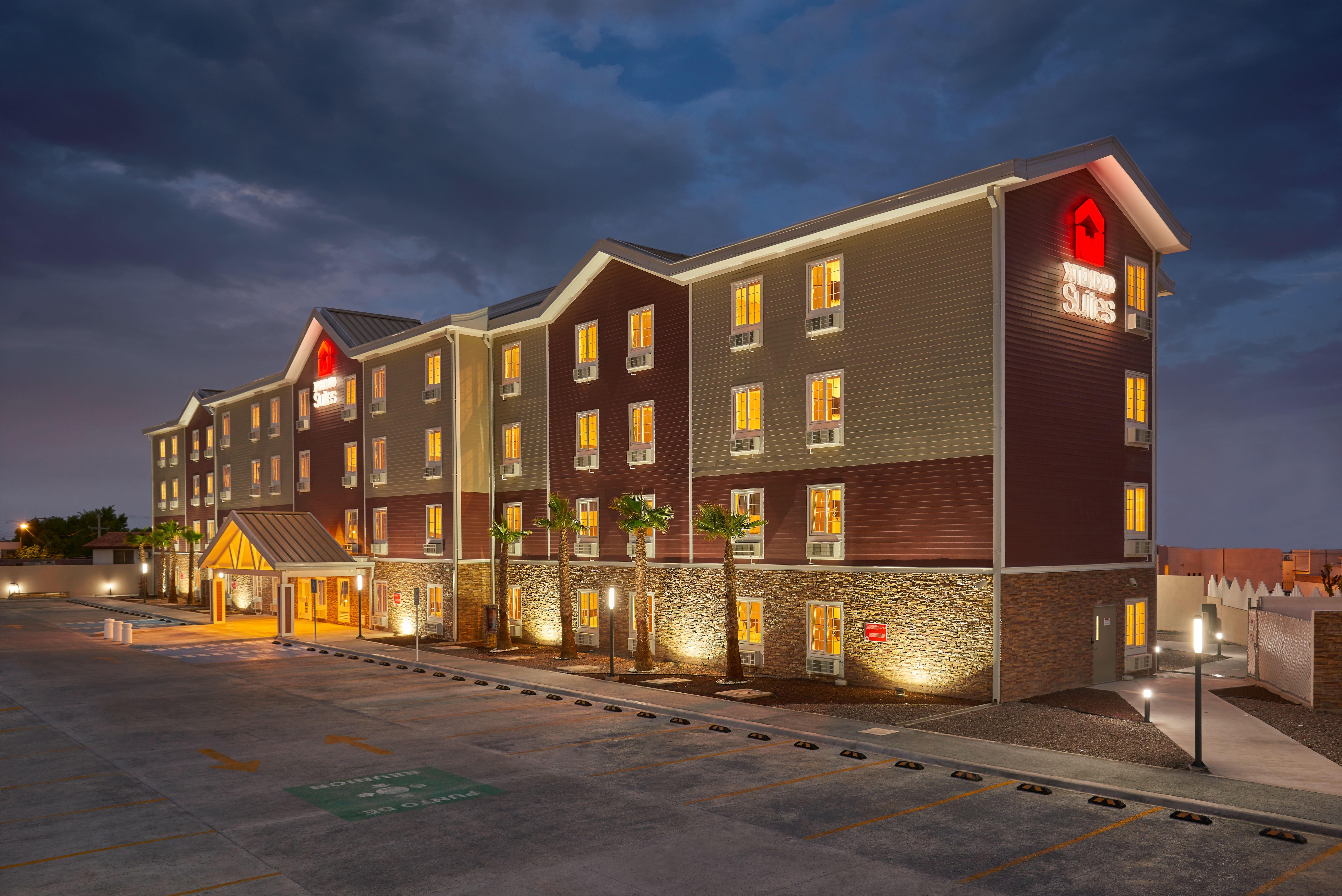Extended Suites Tijuana Macroplaza Esterno foto