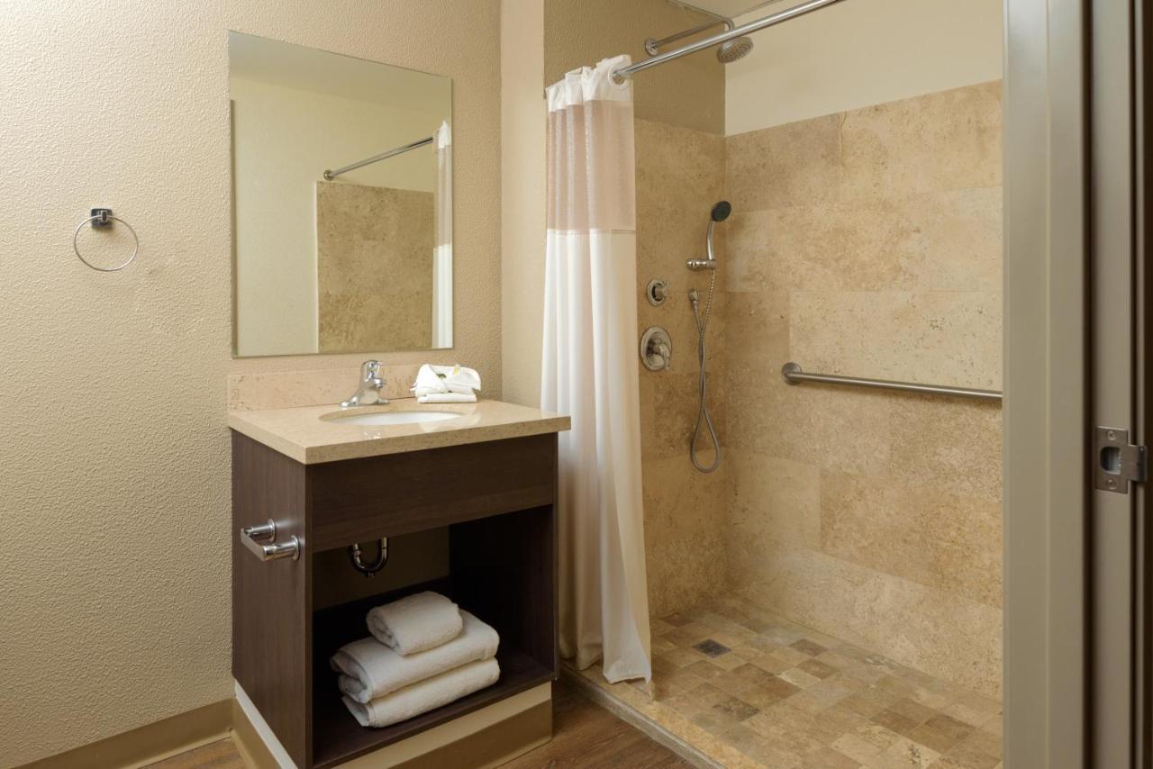 Extended Suites Tijuana Macroplaza Esterno foto